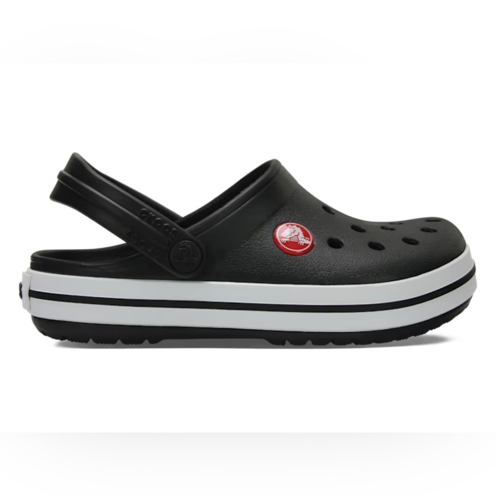 BLACK CROCS